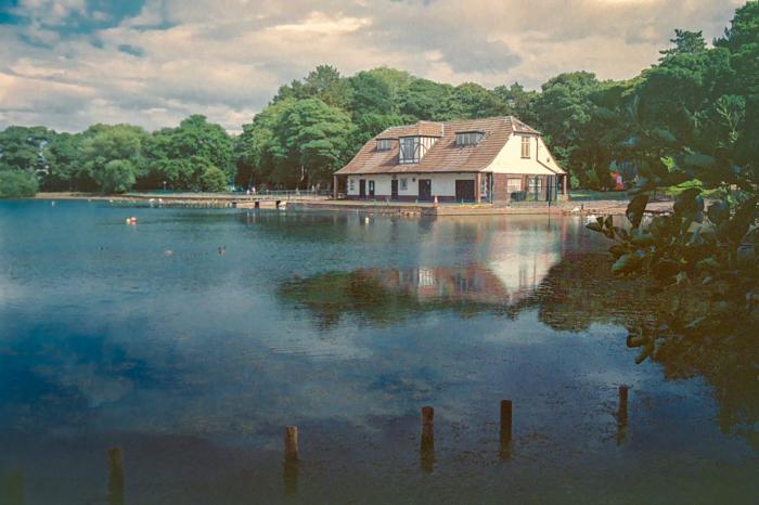 The Boathouse, Taylor Park, St Helens